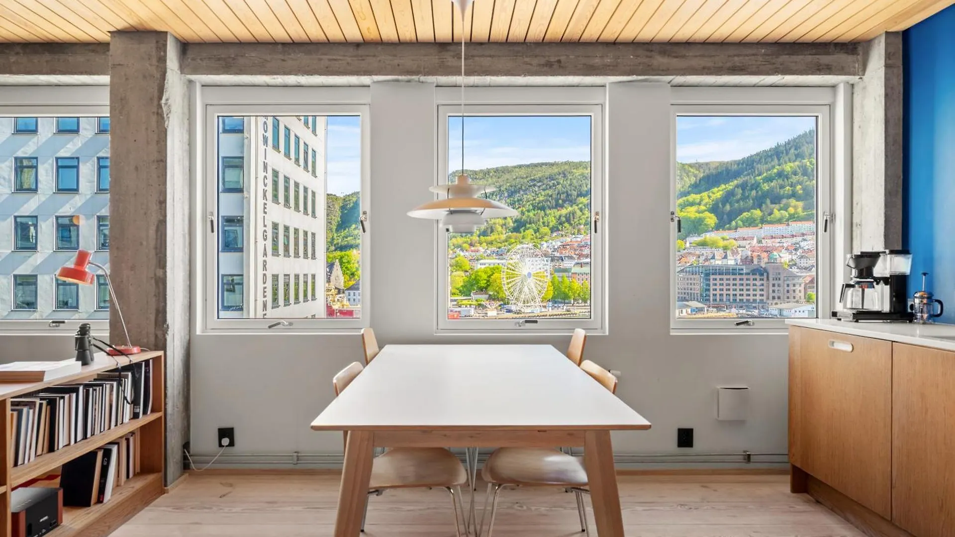 Unique Gem Overlooking The World Famous Bryggen Bergen 0*,